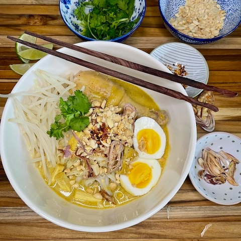 Curry Noodles with Chicken